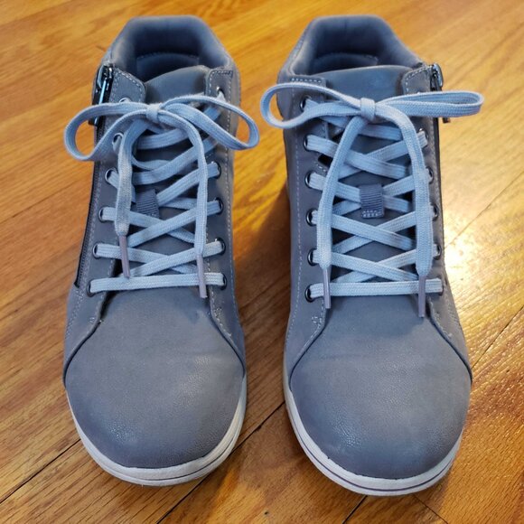 Clarks Cloudsteppers - Breeze Glide Shoes - Picture 2 of 9